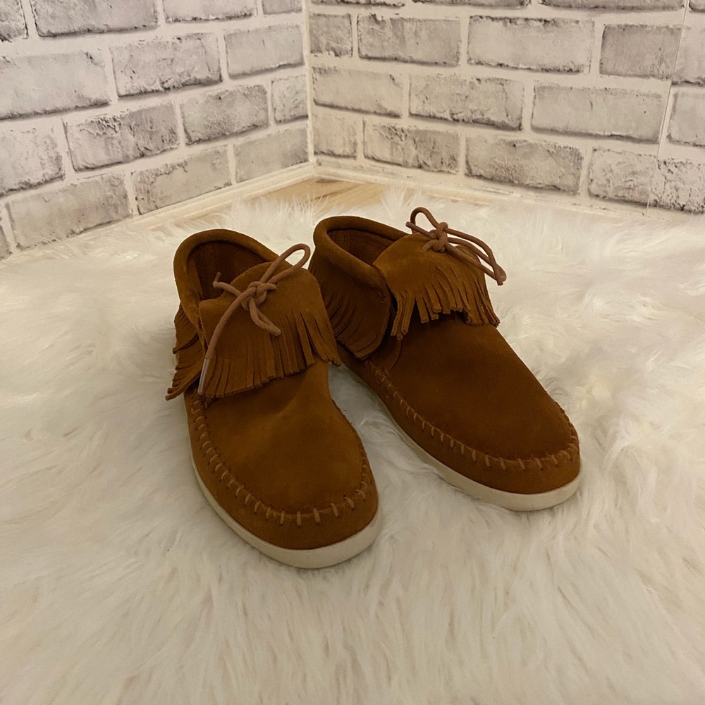 Minnetonka Brown Moccasins